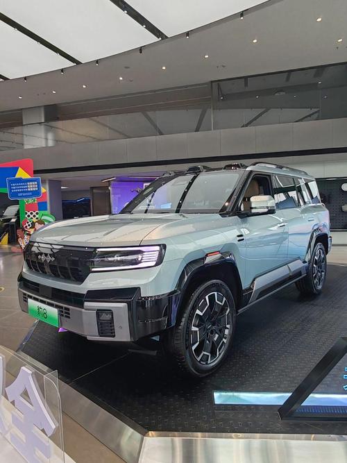 东莞84比亚迪方程豹硬派越野的爆款，英菲尼迪35周年与你共成长